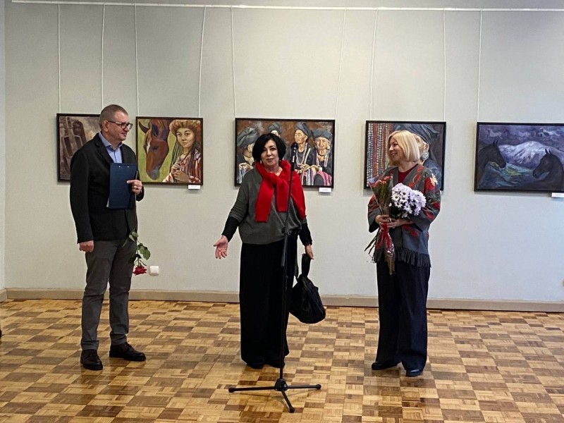 22 января в 16:00 в Доме художника на втором этаже состоялось открытие персональной выставки Майи Симоненковой «НА ВОСТОК». Из путешествий по востоку.
Живопись, графика.